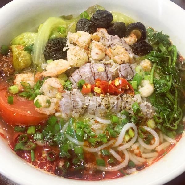 Bích Phương và 15 khoảnh khắc 'siêu cấp lầy lội' trên Instagram: 'Yêu hay không yêu, nói một lời đi'? Bích Phương và 15 khoảnh khắc 'siêu cấp lầy lội' trên Instagram: 'Yêu hay không yêu, nói một lời đi'?
