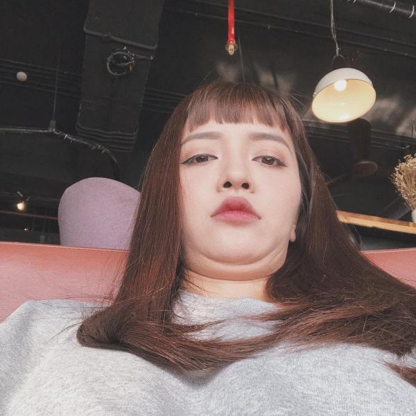 Bích Phương và 15 khoảnh khắc 'siêu cấp lầy lội' trên Instagram: 'Yêu hay không yêu, nói một lời đi'? Bích Phương và 15 khoảnh khắc 'siêu cấp lầy lội' trên Instagram: 'Yêu hay không yêu, nói một lời đi'?