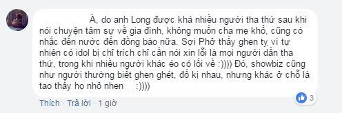 Phở Đặc Biệt 'đá đểu' Rocker Nguyễn, chê công chúng Việt dễ dàng bị 'dắt mũi'? Phở Đặc Biệt 'đá đểu' Rocker Nguyễn, chê công chúng Việt dễ dàng bị 'dắt mũi'?