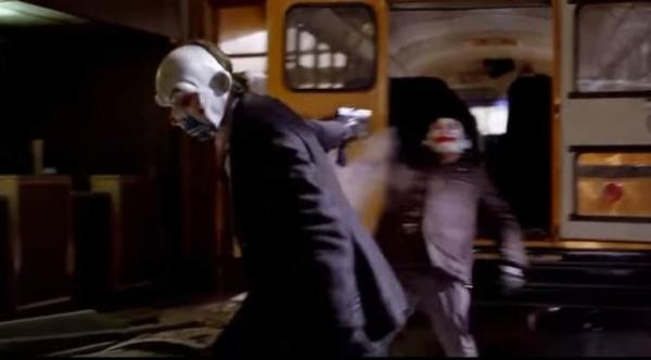 10 'hạt sạn' hài hước trong ‘The Dark Knight’ chỉ 1% khán giả xem phim có thể phát hiện ra 10 'hạt sạn' hài hước trong ‘The Dark Knight’ chỉ 1% khán giả xem phim có thể phát hiện ra