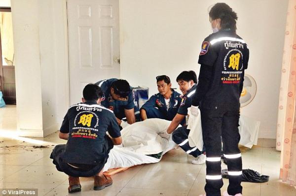 Ám ảnh cảnh tượng thi thể chủ bị chó cưng ăn mất nửa mặt tại căn hộ ở Thái Lan Ám ảnh cảnh tượng thi thể chủ bị chó cưng ăn mất nửa mặt tại căn hộ ở Thái Lan