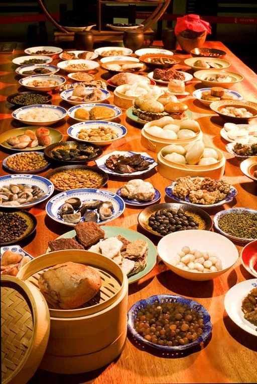 nhu y truyen bua an xa xi