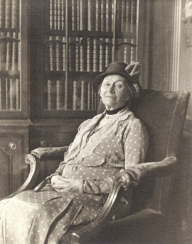 270px alice hargreaves 80
