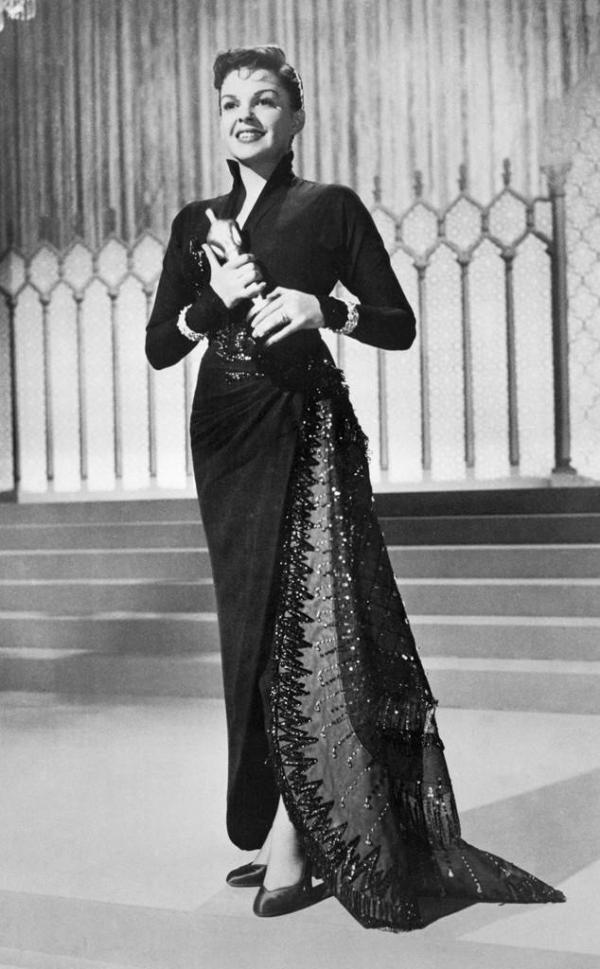 judy garland a star is born