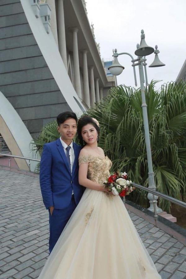 co dau thai binh dang dan to cao studio chup anh xau khong co tam d4122950