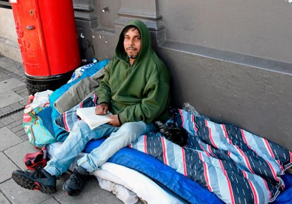homeless2