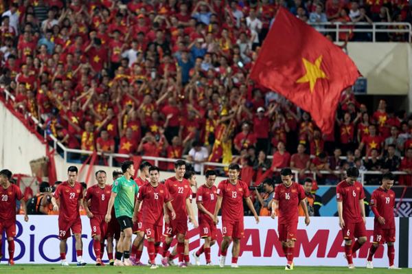Park Hang-seo: Từ HLV đội bóng hạng 3 ở Hàn Quốc đến người hùng làm nên lịch sử cho Việt Nam Park Hang-seo: Từ HLV đội bóng hạng 3 ở Hàn Quốc đến người hùng làm nên lịch sử cho Việt Nam