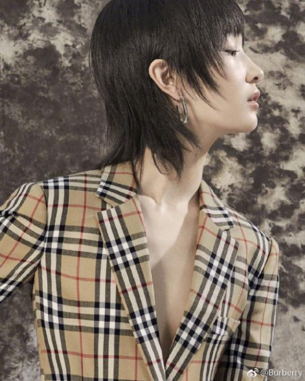 lost bird chien dich mung nam moi cua burberry trung quoc 6