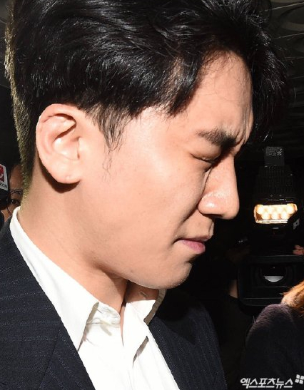 Cộng đồng mạng Trung Quốc nói gì về Seungri và đại scandal 'Burning Sun' Cộng đồng mạng Trung Quốc nói gì về Seungri và đại scandal 'Burning Sun'