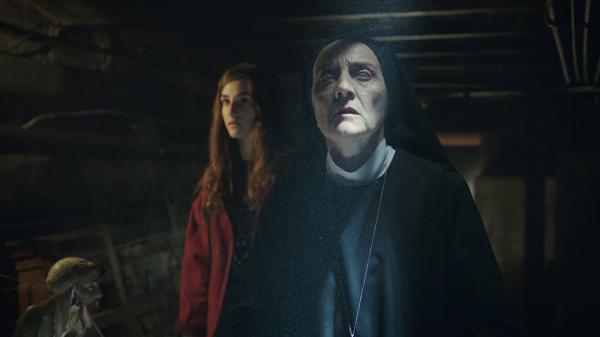 Câu chuyện ngoài đời còn kinh hoàng hơn phim 'Verónica' của Netflix Câu chuyện ngoài đời còn kinh hoàng hơn phim 'Verónica' của Netflix
