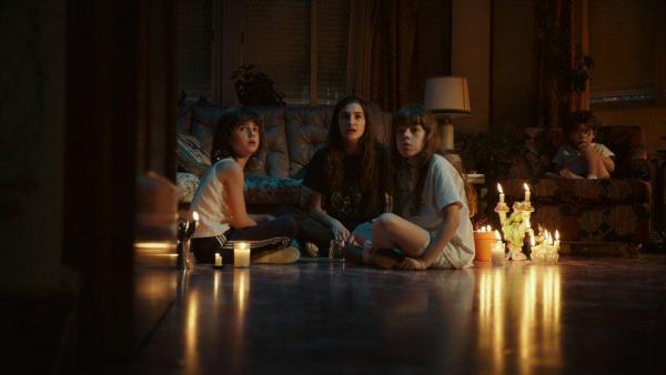 Câu chuyện ngoài đời còn kinh hoàng hơn phim 'Verónica' của Netflix Câu chuyện ngoài đời còn kinh hoàng hơn phim 'Verónica' của Netflix