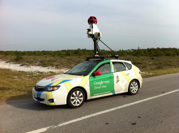 Google Street View 'khóc' trong bất lực vì mọi khung ảnh đều bị em chó này chiếm chỗ Google Street View 'khóc' trong bất lực vì mọi khung ảnh đều bị em chó này chiếm chỗ