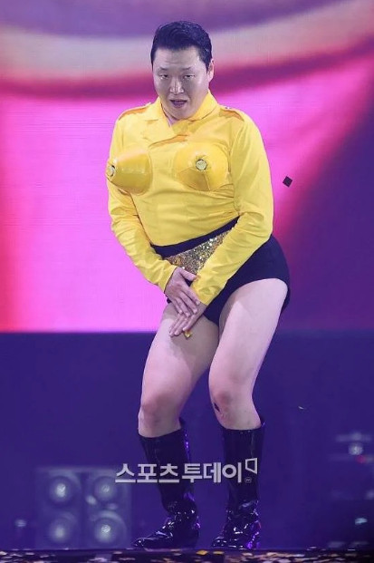 Những hình ảnh này của các Idol K-Pop cần được 'bay màu' khỏi Internet càng sớm càng tốt Những hình ảnh này của các Idol K-Pop cần được 'bay màu' khỏi Internet càng sớm càng tốt