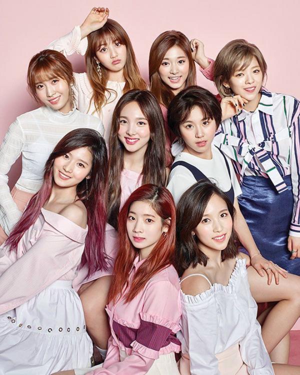 Netizen nói gì khi TWICE Mỹ tiến - giấc mơ dang dở cách đây 10 năm của Wonder Girls Netizen nói gì khi TWICE Mỹ tiến - giấc mơ dang dở cách đây 10 năm của Wonder Girls