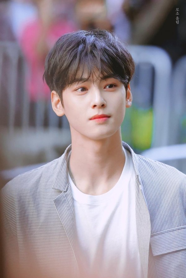 Thành viên cũ của nhóm nhạc gạo cội nhà YG gây tranh cãi khi chê idol thời nay 'vô cùng xấu xí' Thành viên cũ của nhóm nhạc gạo cội nhà YG gây tranh cãi khi chê idol thời nay 'vô cùng xấu xí'