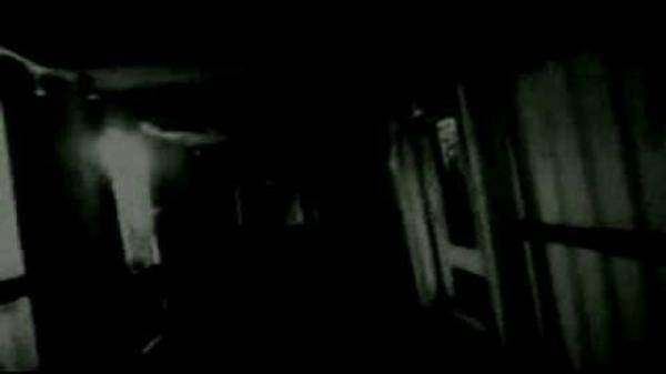 40 câu chuyện creepypasta nổi da gà nhất từng được kể (Phần 3) 40 câu chuyện creepypasta nổi da gà nhất từng được kể (Phần 3)