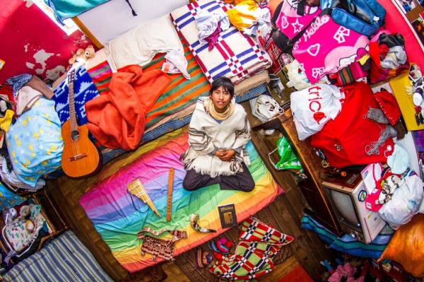 'Căn phòng của tôi : Chân dung một thế hệ': Đi khắp thế giới ngó nghiêng xem phòng ngủ của thế hệ Millennials có gì 'Căn phòng của tôi : Chân dung một thế hệ': Đi khắp thế giới ngó nghiêng xem phòng ngủ của thế hệ Millennials có gì