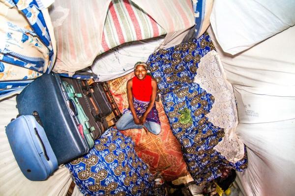 'Căn phòng của tôi : Chân dung một thế hệ': Đi khắp thế giới ngó nghiêng xem phòng ngủ của thế hệ Millennials có gì 'Căn phòng của tôi : Chân dung một thế hệ': Đi khắp thế giới ngó nghiêng xem phòng ngủ của thế hệ Millennials có gì