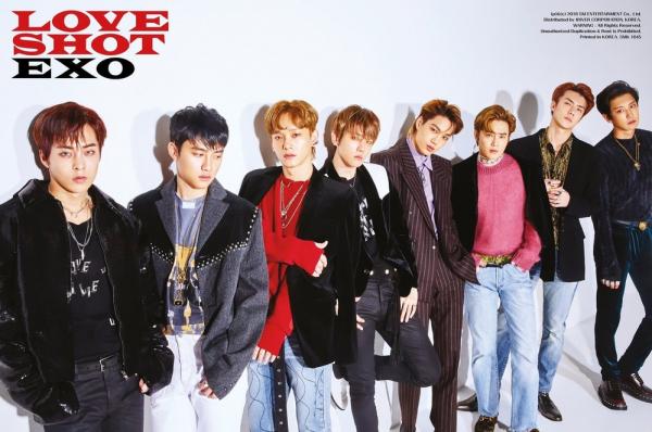 Top 10 nhóm nhạc bán nhiều album nhất lịch sử K-Pop: BTS xưng vương, chỉ có 2 đại diện nữ xuất hiện Top 10 nhóm nhạc bán nhiều album nhất lịch sử K-Pop: BTS xưng vương, chỉ có 2 đại diện nữ xuất hiện