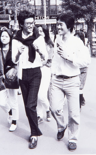 37 năm thời trang đường phố Tokyo làm kinh ngạc thế giới (1980 - 2017) (Phần 1) 37 năm thời trang đường phố Tokyo làm kinh ngạc thế giới (1980 - 2017) (Phần 1)