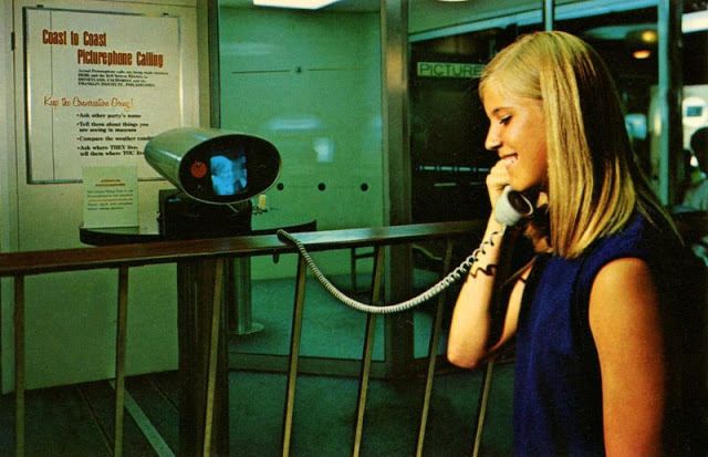 1960s picturephone 1