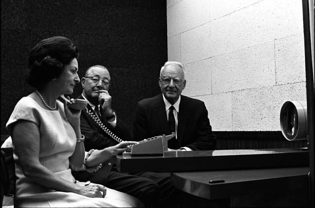 1960s picturephone 5
