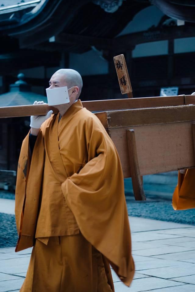 Cùng nhiếp ảnh gia Viá»t khám phá NghÄ©a trang Okunoin - Thánh Äá»a linh thiêng nhất Nháºt Bản