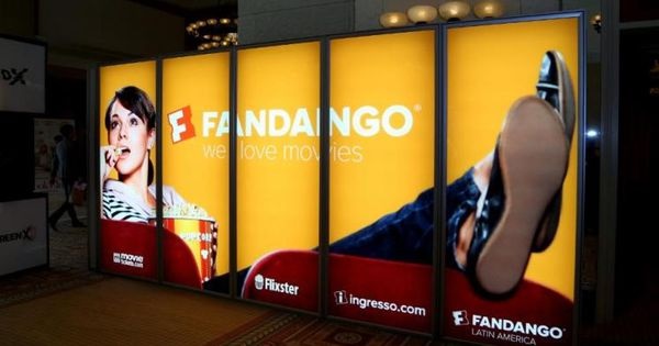 Cải cách quan trọng: Rotten Tomatoes yêu cầu người dùng phải mua vé xem phim trước khi đánh giá Cải cách quan trọng: Rotten Tomatoes yêu cầu người dùng phải mua vé xem phim trước khi đánh giá