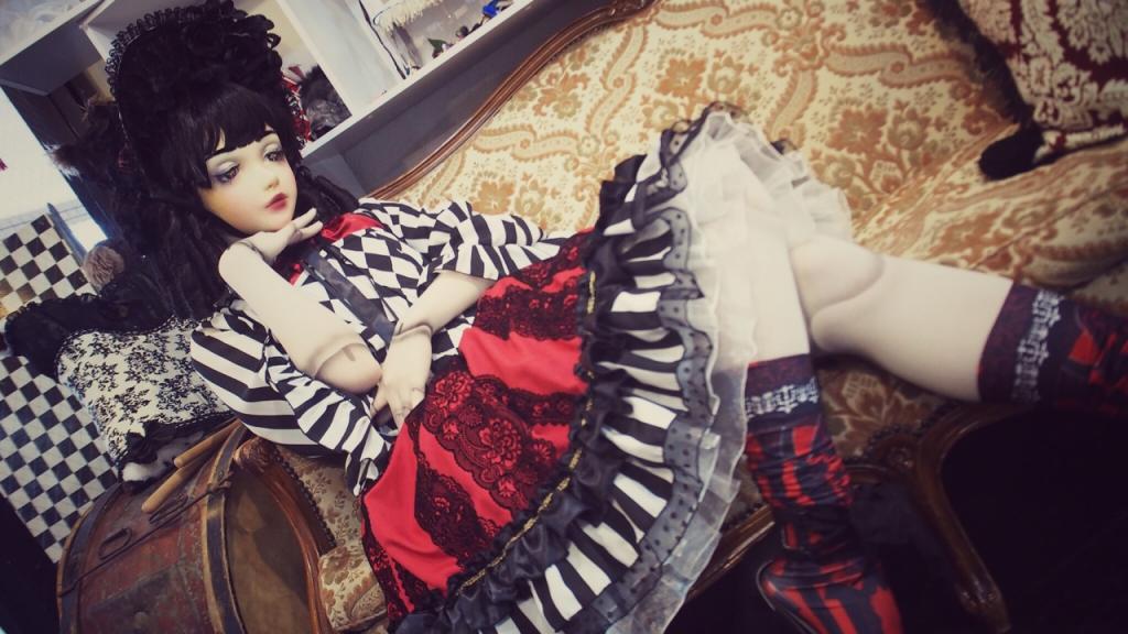 Lulu Hashimoto – Búp bê sống khuynh đảo đất nước mặt trời mọc Lulu Hashimoto – Búp bê sống khuynh đảo đất nước mặt trời mọc