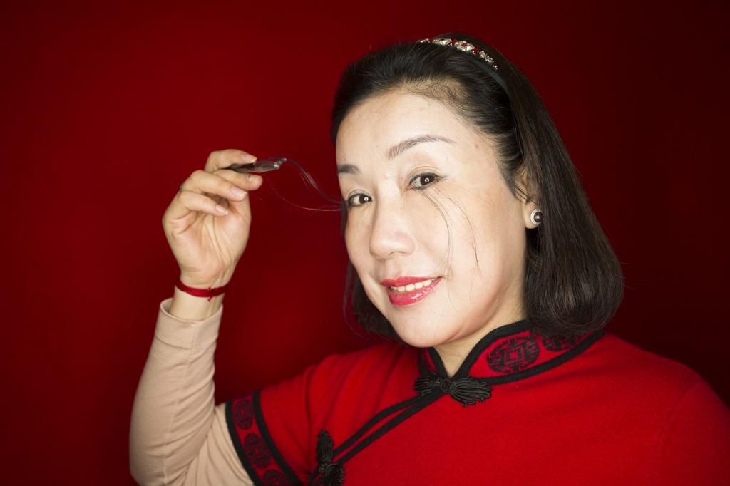 'Điêu đứng' trước vẻ đẹp của hàng lông mi dài nhất thế giới 'Điêu đứng' trước vẻ đẹp của hàng lông mi dài nhất thế giới