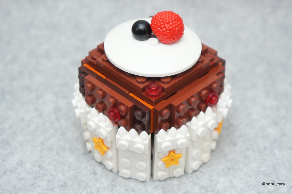 Bụng đói meo thèm thuồng ngắm loạt 'đồ ăn' làm từ Lego Bụng đói meo thèm thuồng ngắm loạt 'đồ ăn' làm từ Lego
