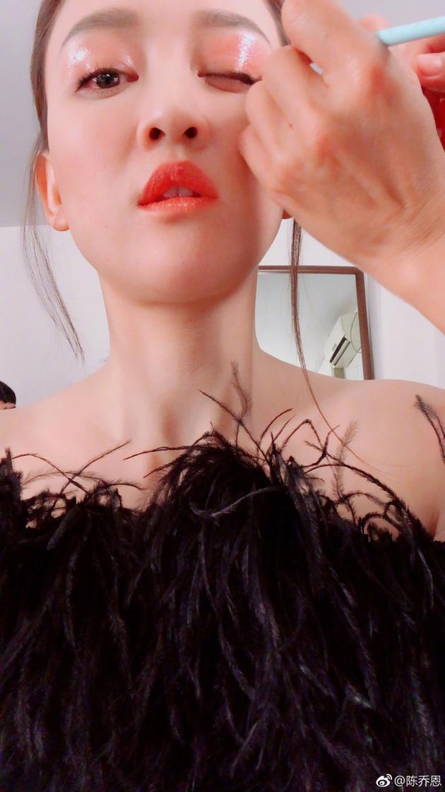 Ai như Trần Kiều Ân: U40 rồi vẫn 'sống lầy', mặc fan lo sốt vó chuyện chồng con Ai như Trần Kiều Ân: U40 rồi vẫn 'sống lầy', mặc fan lo sốt vó chuyện chồng con