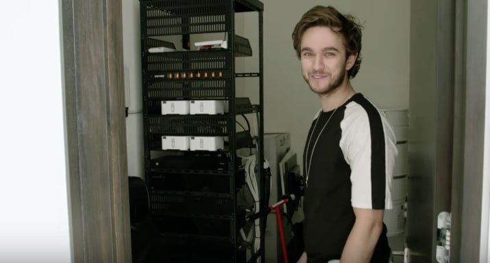 Đây là nhà của DJ Zedd sao? Thật không thể tin nổi! Đây là nhà của DJ Zedd sao? Thật không thể tin nổi!