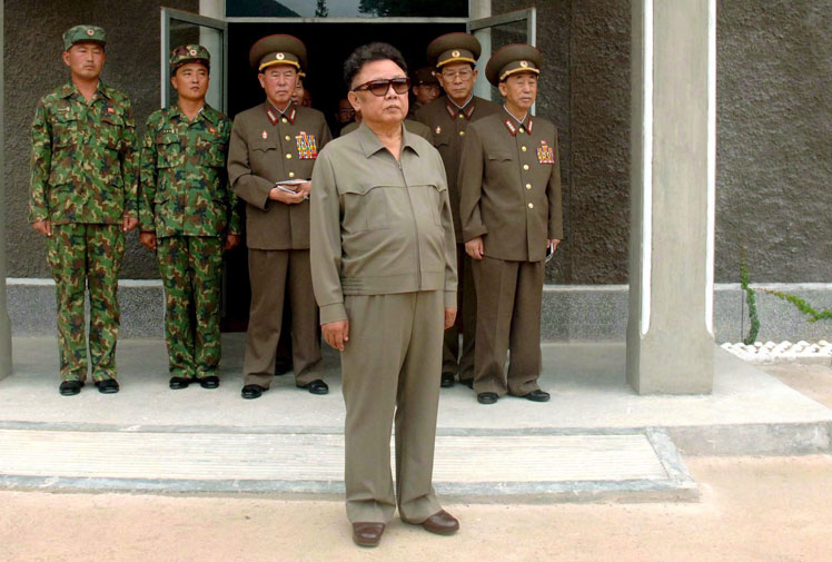 Những 'fake news' nổi tiếng xoay quanh gia đình lãnh đạo Triều Tiên Kim Jong-un Những 'fake news' nổi tiếng xoay quanh gia đình lãnh đạo Triều Tiên Kim Jong-un