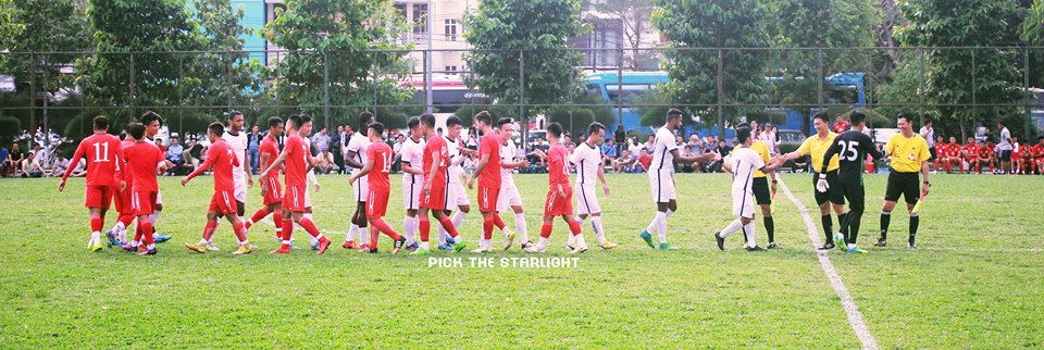 Tự sự của một 'fan phong trào U23': Bị cổ động viên nam cười nhạo, 'động chạm' trên khán đài Tự sự của một 'fan phong trào U23': Bị cổ động viên nam cười nhạo, 'động chạm' trên khán đài