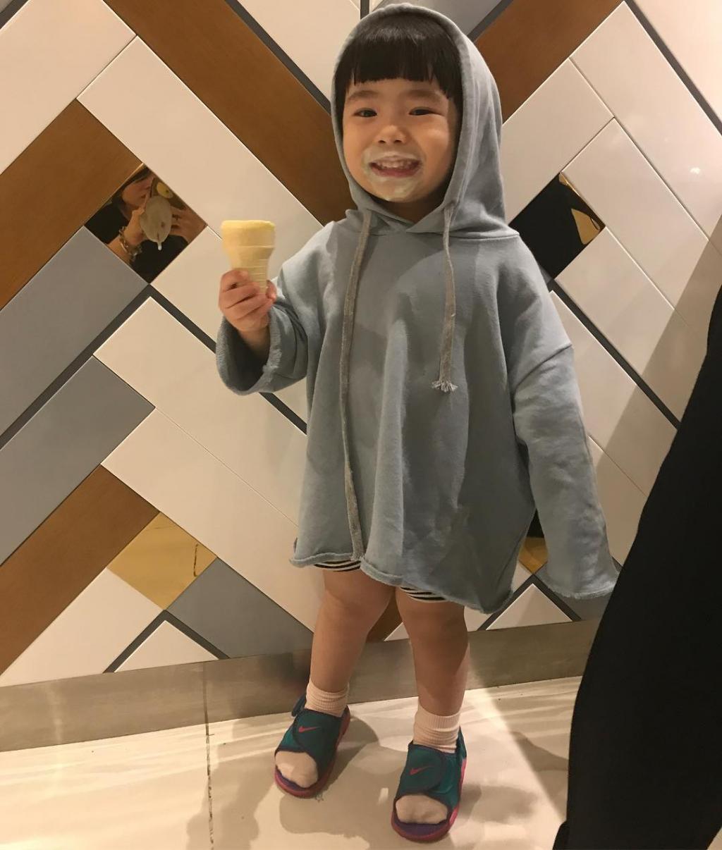 Hehe: Nhóc tì hot nhất Instagram Việt, ai nhìn cũng muốn ẵm về nuôi Hehe: Nhóc tì hot nhất Instagram Việt, ai nhìn cũng muốn ẵm về nuôi