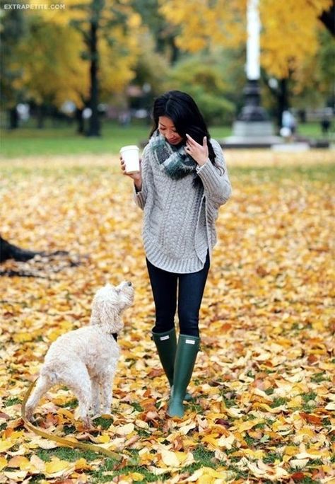 Mỗi khi bạn chán nản, hãy nhớ đến bốt đi mưa lội bùn như Wellington mà còn có thể thành item thời trang cao cấp Mỗi khi bạn chán nản, hãy nhớ đến bốt đi mưa lội bùn như Wellington mà còn có thể thành item thời trang cao cấp
