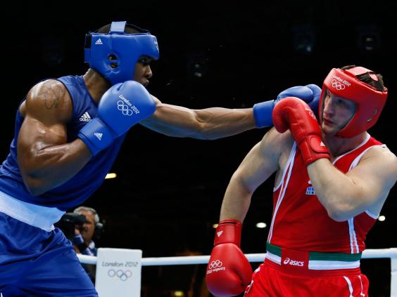 Võ sĩ quyền anh Anthony Joshua: Quá khứ vào tù ra tội đến huy chương vàng Olympic Võ sĩ quyền anh Anthony Joshua: Quá khứ vào tù ra tội đến huy chương vàng Olympic