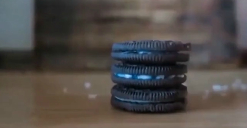 Giễu cợt người vô gia cư bằng ‘Oreo nhân kem đánh răng’, youtuber Trung Quốc đối mặt với án tù Giễu cợt người vô gia cư bằng ‘Oreo nhân kem đánh răng’, youtuber Trung Quốc đối mặt với án tù