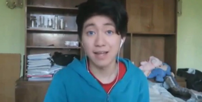 Giễu cợt người vô gia cư bằng ‘Oreo nhân kem đánh răng’, youtuber Trung Quốc đối mặt với án tù Giễu cợt người vô gia cư bằng ‘Oreo nhân kem đánh răng’, youtuber Trung Quốc đối mặt với án tù