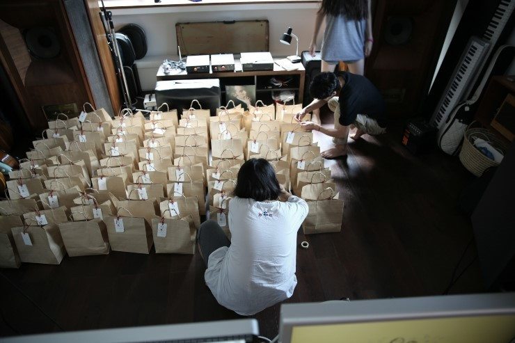Lee Hyori: 'Dù trời xanh kia có sập xuống, chồng vẫn là người đẹp trai nhất trong mắt tôi' Lee Hyori: 'Dù trời xanh kia có sập xuống, chồng vẫn là người đẹp trai nhất trong mắt tôi'