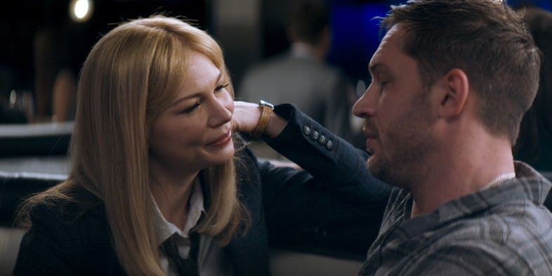 Đừng mải ngắm Tom Hardy mà bỏ qua 7 chi tiết thú vị được 'cài cắm' trong trailer mới của 'Venom' Đừng mải ngắm Tom Hardy mà bỏ qua 7 chi tiết thú vị được 'cài cắm' trong trailer mới của 'Venom'