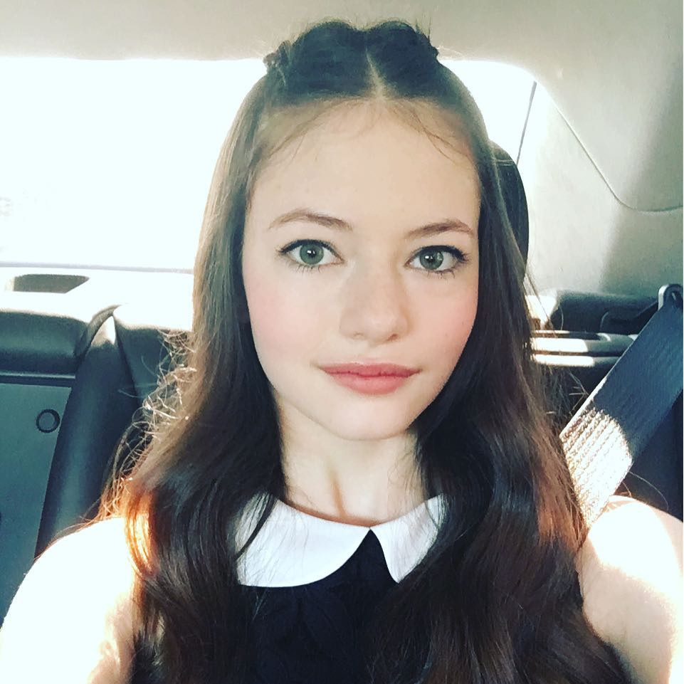 Mackenzie Foy: 7 năm từ sao nhí 'Twilight' đến 'nàng công chúa' được cả Hollywood cưng chiều Mackenzie Foy: 7 năm từ sao nhí 'Twilight' đến 'nàng công chúa' được cả Hollywood cưng chiều