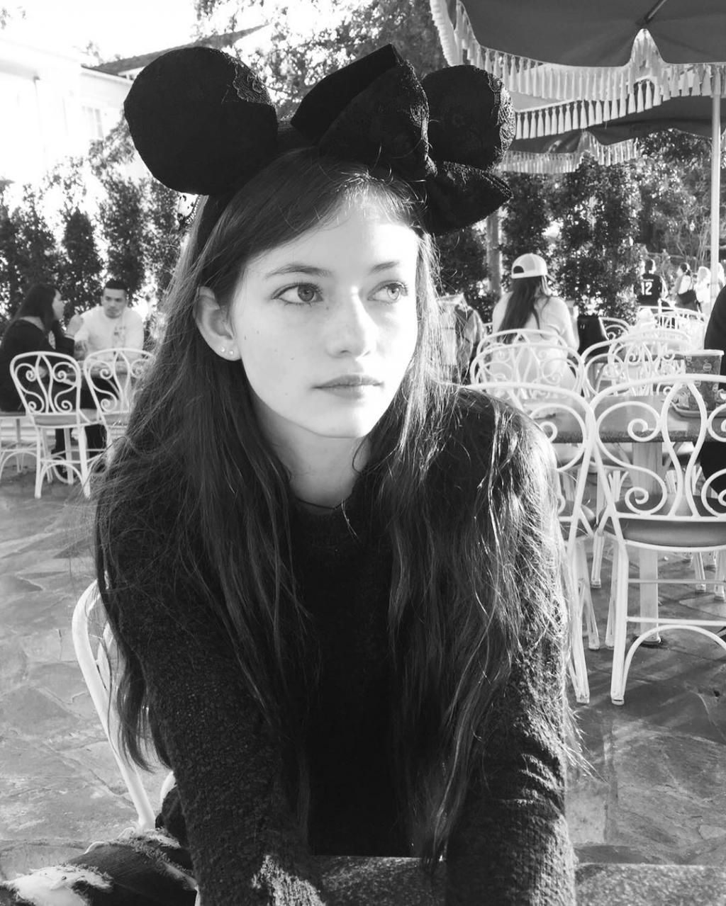 Mackenzie Foy: 7 năm từ sao nhí 'Twilight' đến 'nàng công chúa' được cả Hollywood cưng chiều Mackenzie Foy: 7 năm từ sao nhí 'Twilight' đến 'nàng công chúa' được cả Hollywood cưng chiều