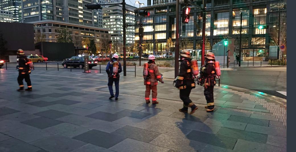 Tokyo phát báo động 'thảm họa đặc biệt' sau sự cố kép tấn công bằng dao và rò rỉ hóa chất lạ Tokyo phát báo động 'thảm họa đặc biệt' sau sự cố kép tấn công bằng dao và rò rỉ hóa chất lạ