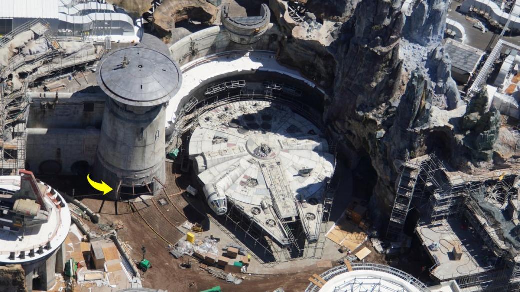 Choáng ngợp với khung cảnh y chang phim trong công viên chủ đề 'Star Wars' của Disney Choáng ngợp với khung cảnh y chang phim trong công viên chủ đề 'Star Wars' của Disney