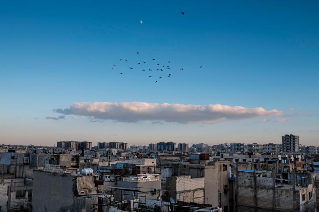 Giữa đống đổ nát, người dân Syria tìm kiếm sự yên bình sau cuộc chiến Giữa đống đổ nát, người dân Syria tìm kiếm sự yên bình sau cuộc chiến