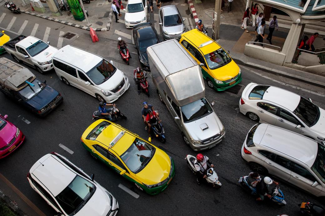 Cuộc chiến Xe ôm truyền thống vs. Xe ôm công nghệ: Máu đã đổ ở Bangkok Cuộc chiến Xe ôm truyền thống vs. Xe ôm công nghệ: Máu đã đổ ở Bangkok