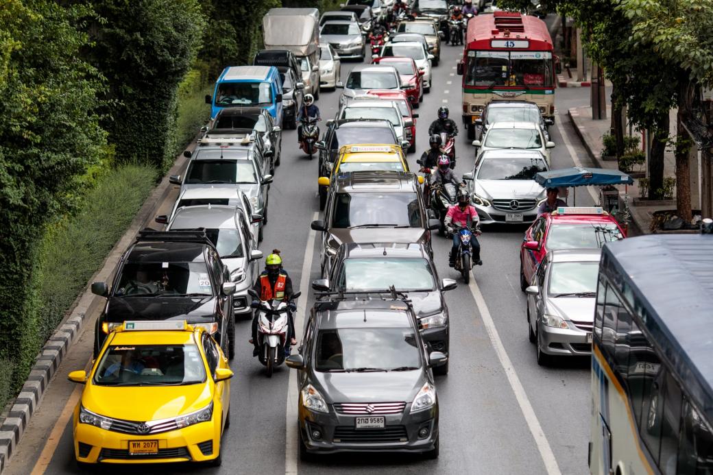Cuộc chiến Xe ôm truyền thống vs. Xe ôm công nghệ: Máu đã đổ ở Bangkok Cuộc chiến Xe ôm truyền thống vs. Xe ôm công nghệ: Máu đã đổ ở Bangkok