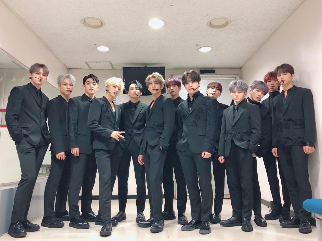 Khi các nhóm nhạc K-Pop khiến fan than trời vì… phát hành album với quá nhiều phiên bản khác nhau Khi các nhóm nhạc K-Pop khiến fan than trời vì… phát hành album với quá nhiều phiên bản khác nhau